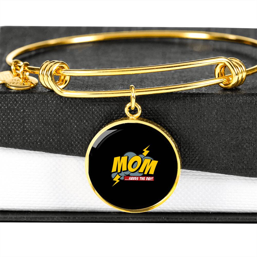 Mom Saves The Day Bracelet Round - Light