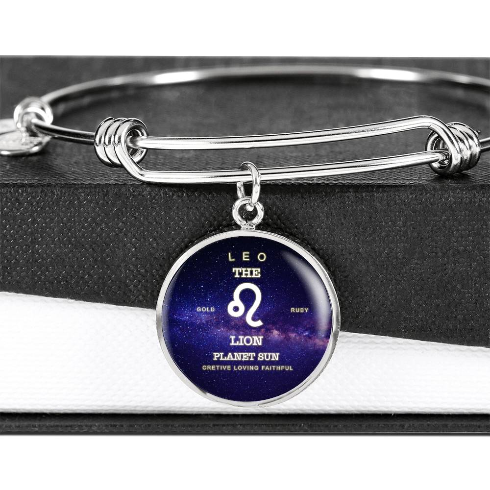 Leo Gold/Silver Zodiac Round Bracelet